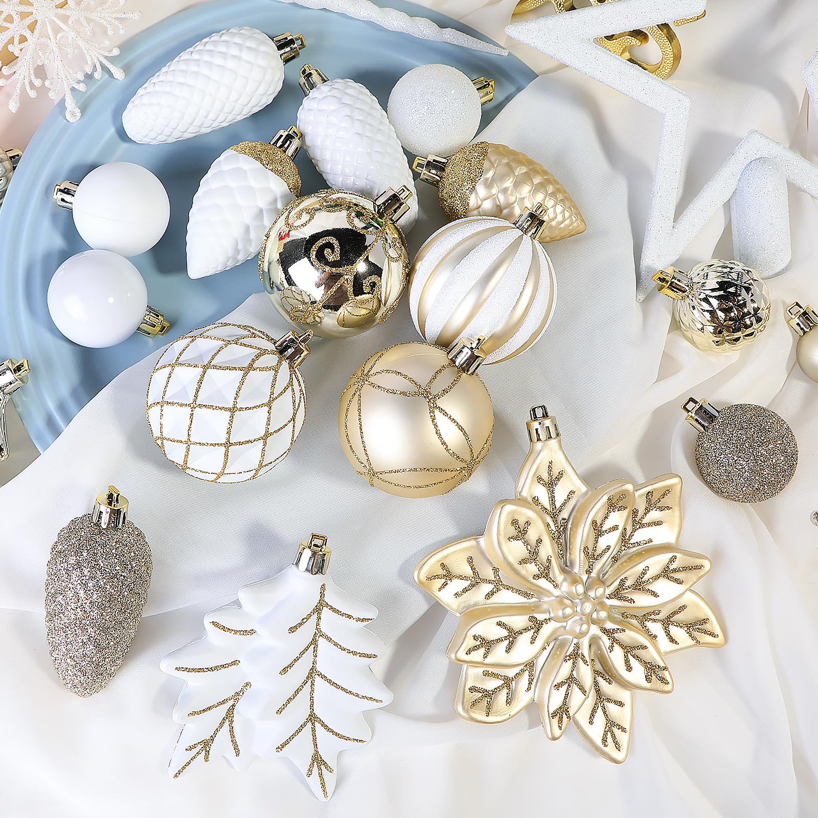 106PCS Gold &White Christmas Balls Ornaments Set with Hanging Hooks - SHareconn