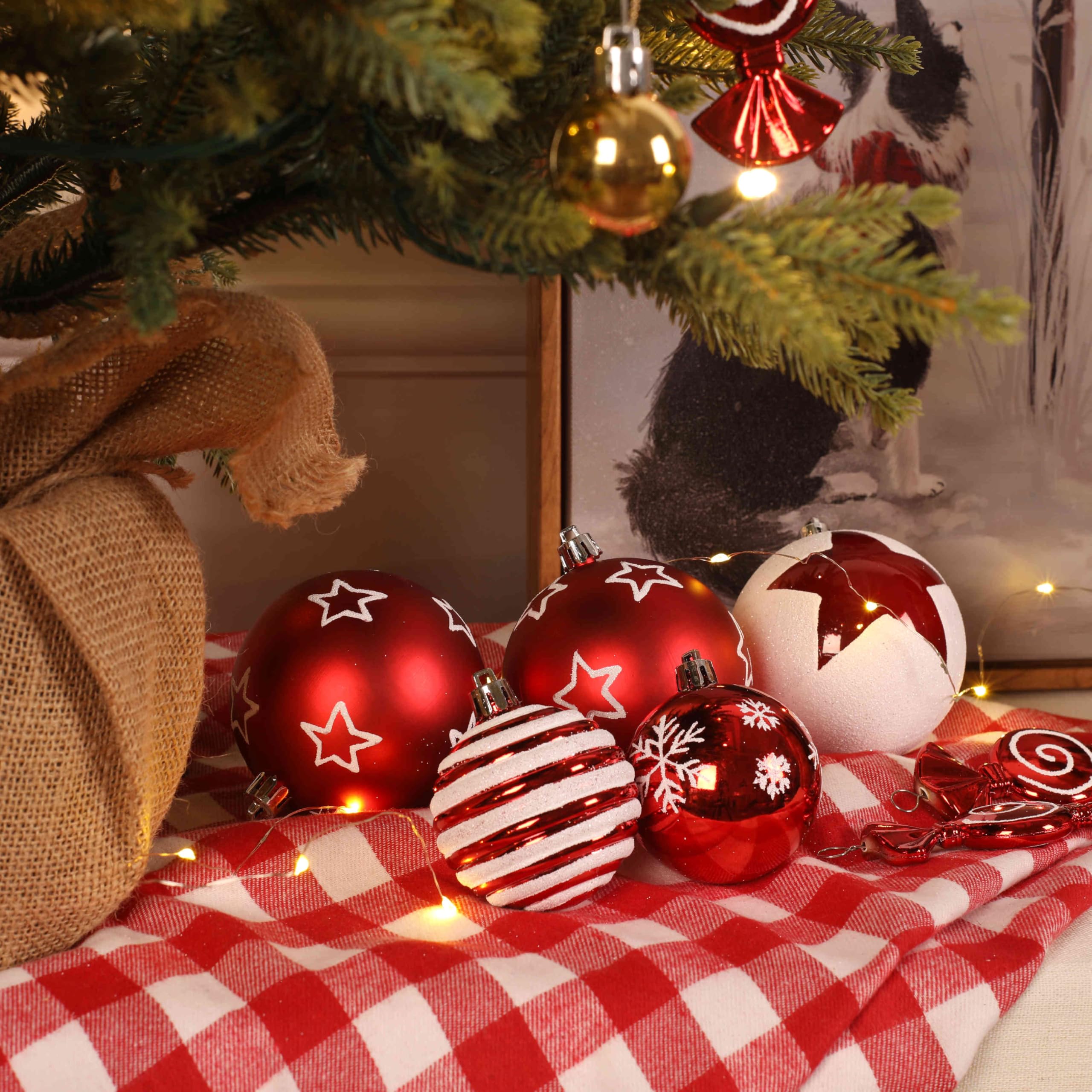 65pcs Gold & Red, White Candy House Christmas Balls Ornaments Set with Hanging Strings - SHareconn