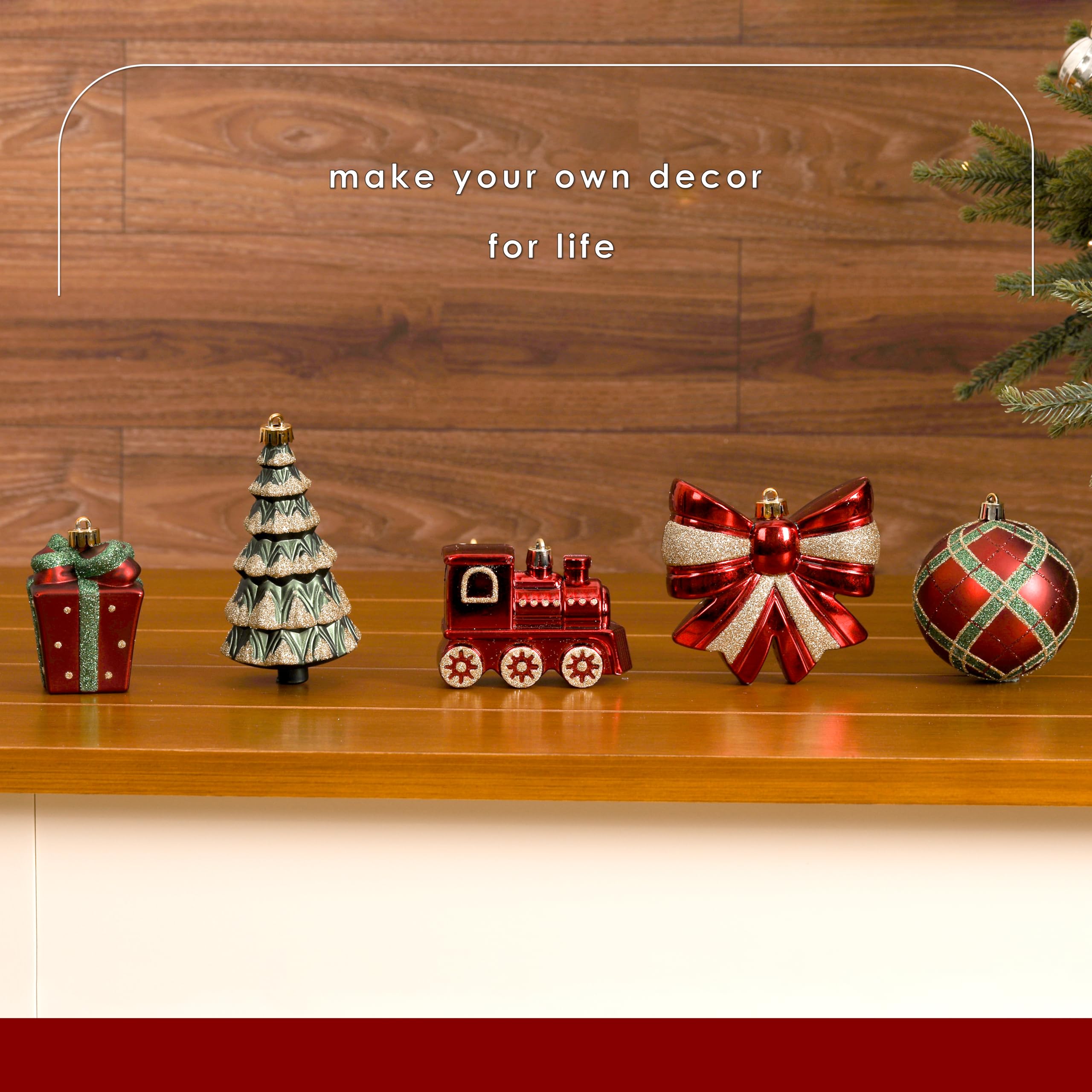 82pcs Gold,Red and Green Christmas Balls Ornaments Set with Hanging Strings - SHareconn