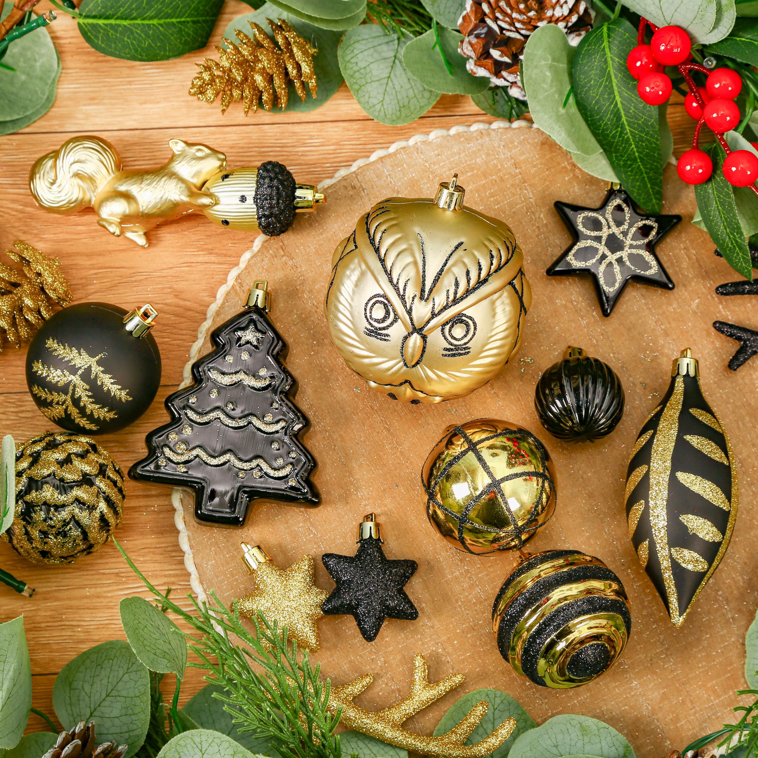 96pcs Black & Gold Forest Theme and Animal Designs Christmas Tree Ornaments Set - SHareconn