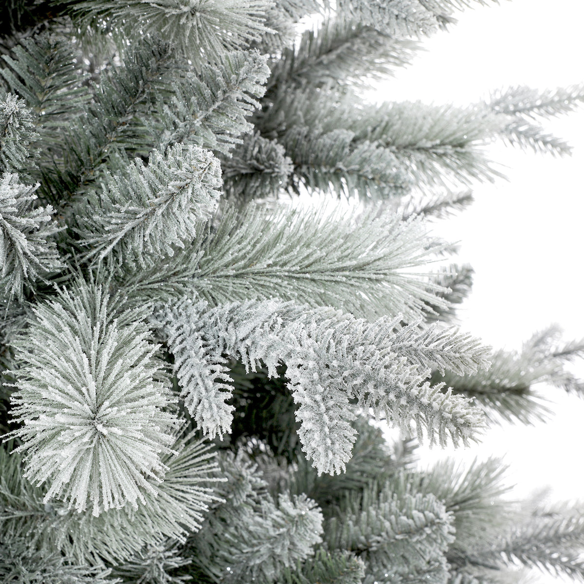 7.5ft Premium Twinkling Flocked Princess Pine Christmas Tree - 500 Pre-Lit Clear Twinkle Lights & 3338 Lifelike Tips