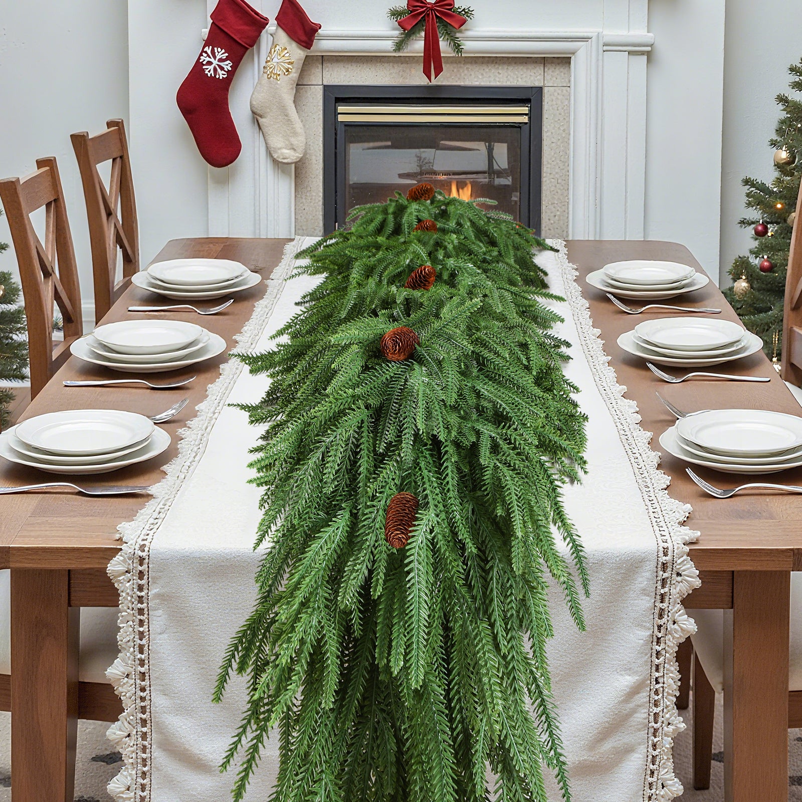 Norfolk Christmas Garland  with Pinecone - SHareconn