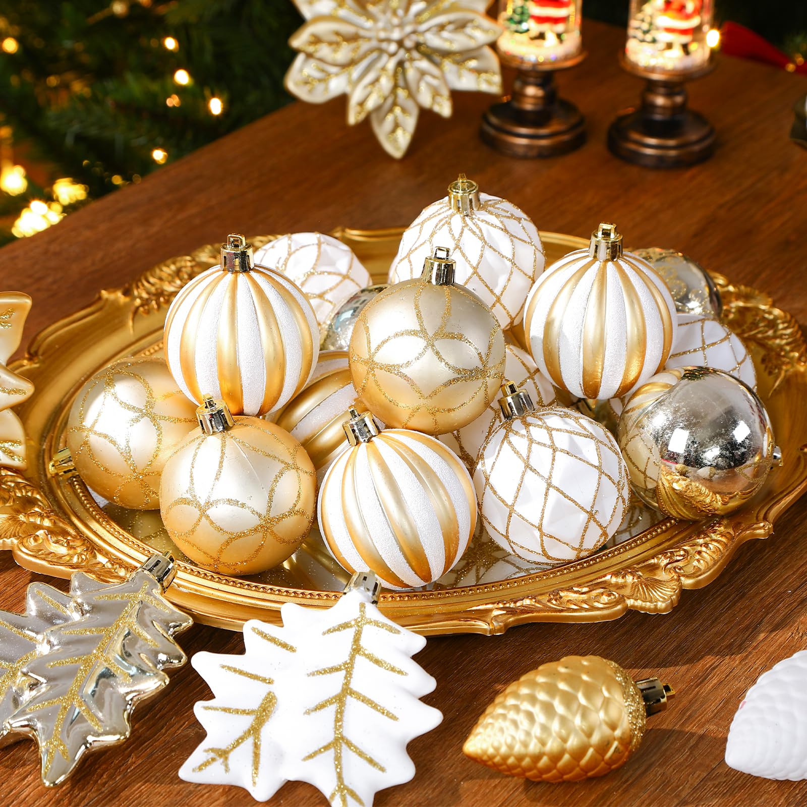 106PCS Christmas Balls Ornaments Set Gold & White
